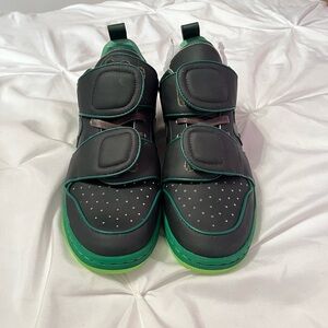 Men's Black and Green Athletic Shoes